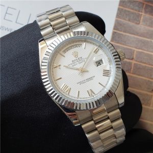 Svizzera Replica Rolex Day-Date Argento | RLX 228